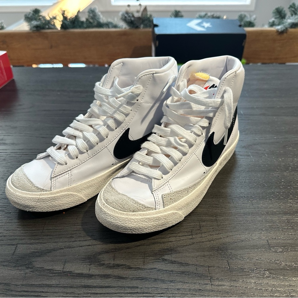 Women’s shoes